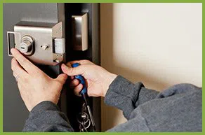 Central Lock Key Store Milwaukee, WI 414-885-3477 - 16-emergency-locks-locksmith